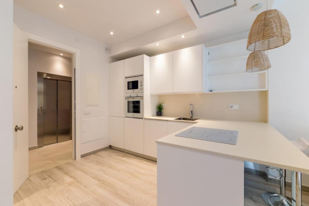 Minty Stay - Modern La Merced Málaga Dış mekan fotoğraf
